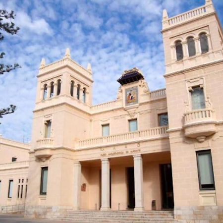 Apartmán Bright Flat With View To The Castle And The Museum Alicante Exteriér fotografie